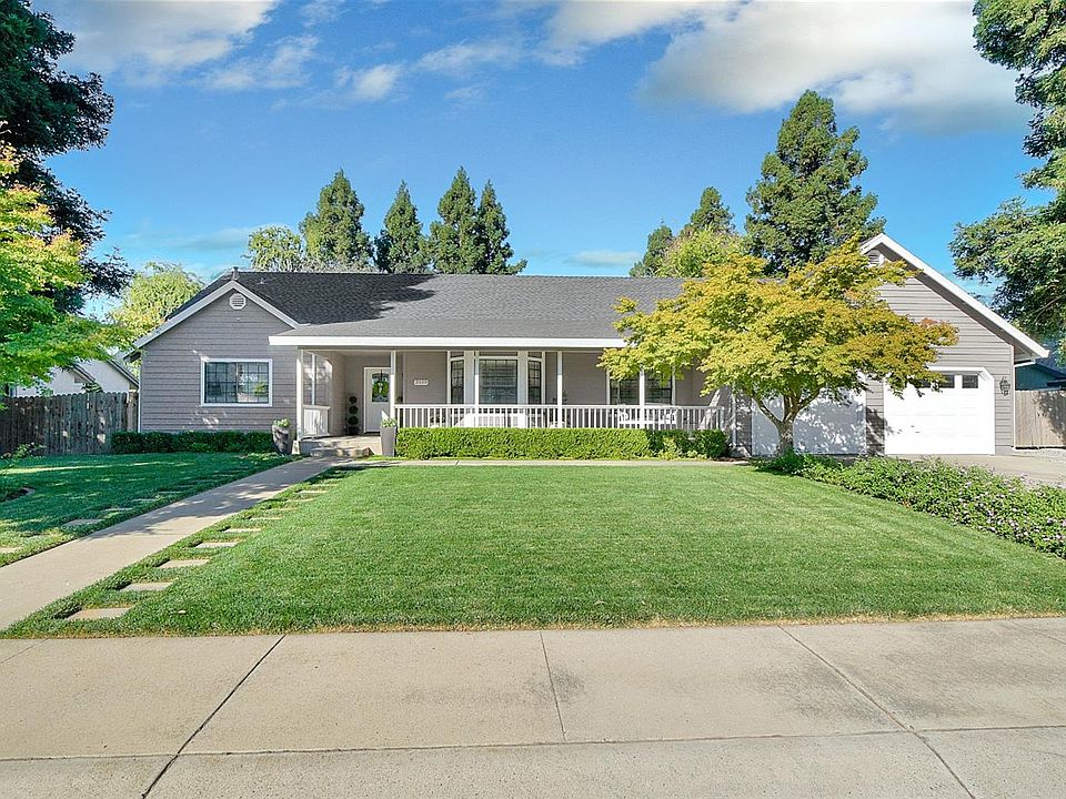 1st image of 2120 Pepperwood Dr