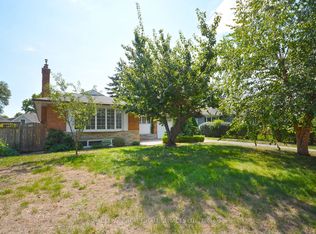 1144 Sarta Rd, Oakville, ON L6L 2P2