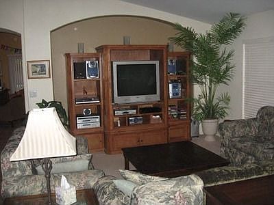 4th image of 710 W Country Estates Ave