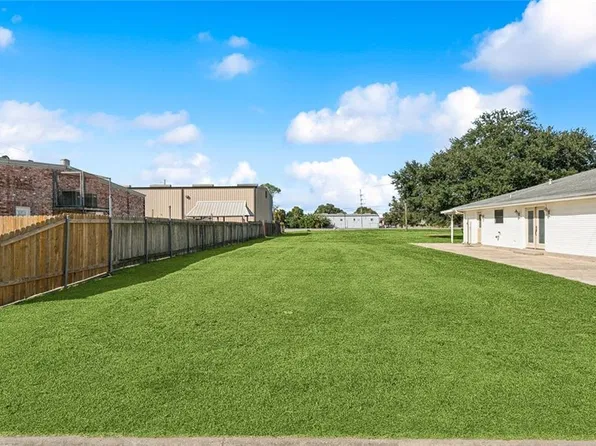 LOT E Four Paris Rd, Chalmette, LA 70043