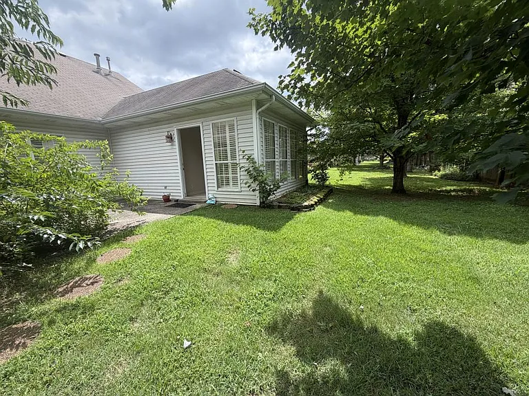 1818 Black Fox Xing — Photo 12