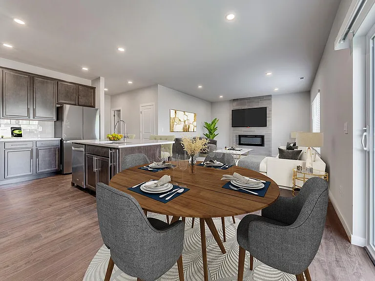 Downstairs common area/kitchen