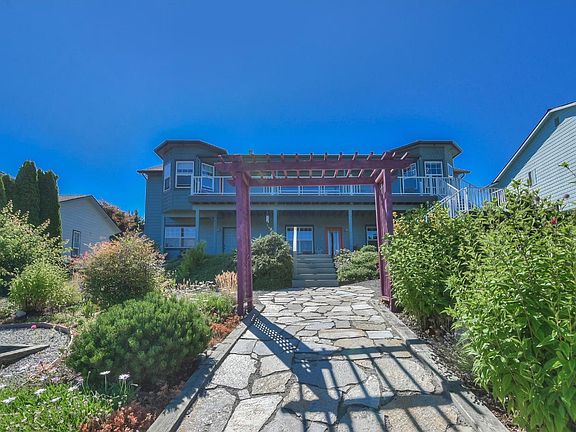 3rd image of 159 Sky Vista Pl