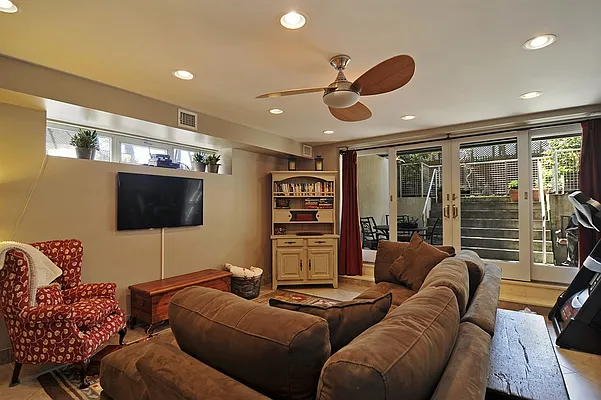 Sold by Corcoran | media 3