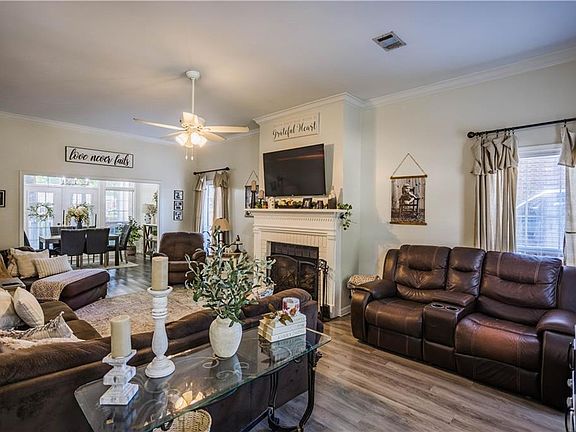 2nd image of 6113 Scenic West Dr