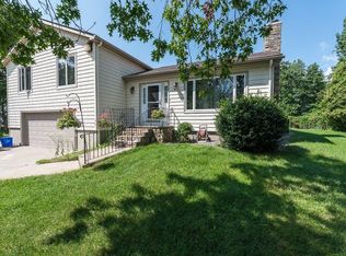 129 Scituate Ave, Johnston, RI 02919