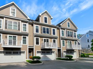 115 Colonial Rd #29, Stamford, CT 06906