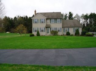 6184 Schoolhouse Rd, Elizabethtown, PA 17022