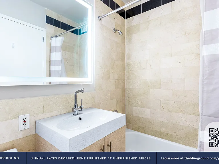 1 West St #1916 — Photo 13