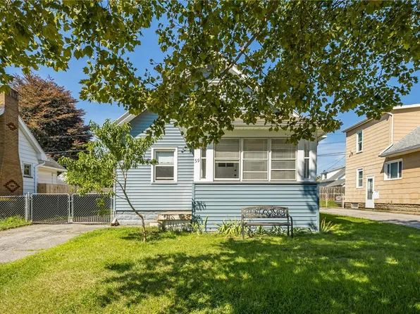 59 California Dr, Rochester, NY 14616