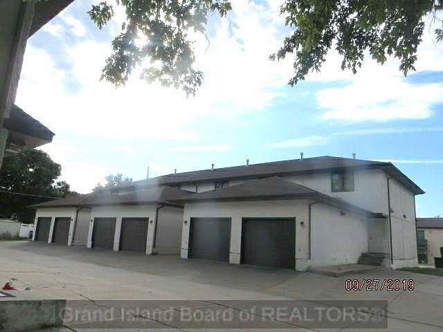 1st image of 2411 N Kruse Ave