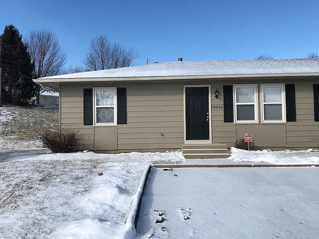 1st image of 18846 E Wigwam Pl