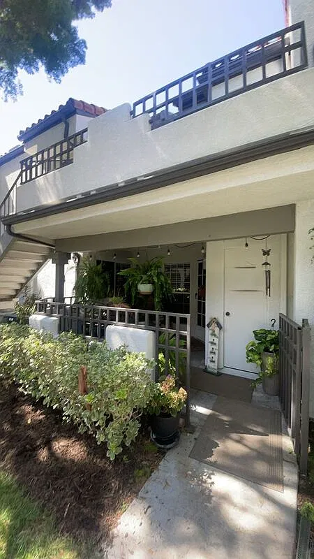 1 bed, 1.0 bath, 812 sqft, $2,750 — Photo 2