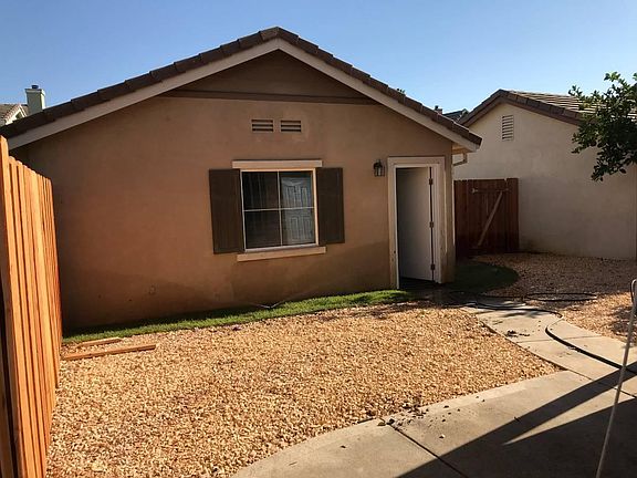 2nd image of 1231 Valley Glen Dr