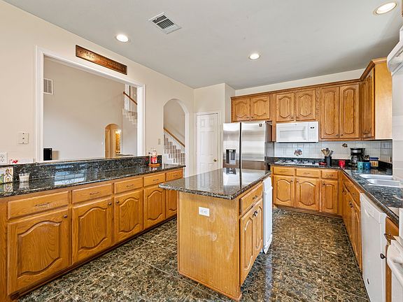 2nd image of 1603 Fairfax Dr