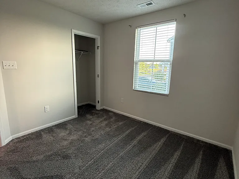 25 June Cir — Photo 8