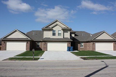 1st image of 653 N Edgemere Dr #1