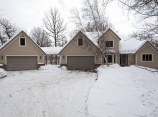 15891 York Cir NW, Ramsey, MN 55303