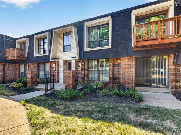 1143 Appleseed Ln APT D, Saint Louis, MO 63132