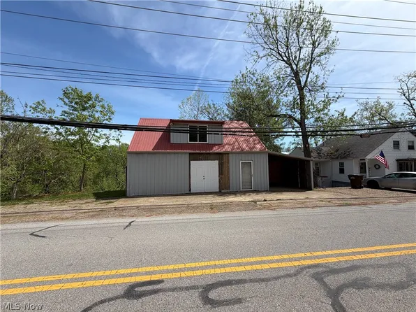 1124 Cisler Dr, Marietta, OH 45750