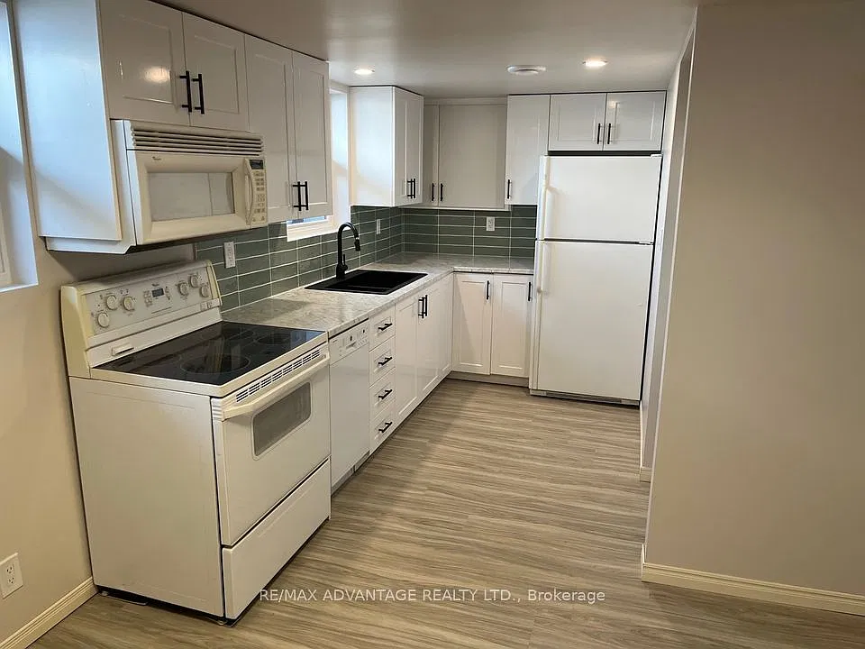 2 bed, $2,100 — Photo 1