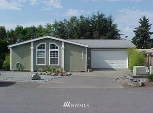 5907 78th St E, Puyallup, WA