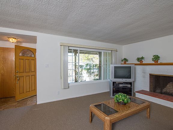 3rd image of 22220 Welby Way