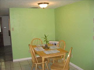 3rd image of 413 Yaupon Dr