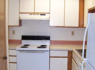 1111 Callahan Dr APT 113, Bremerton, WA 98310