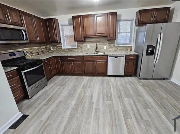 5638 Arnhem Rd, Baltimore, MD 21206
