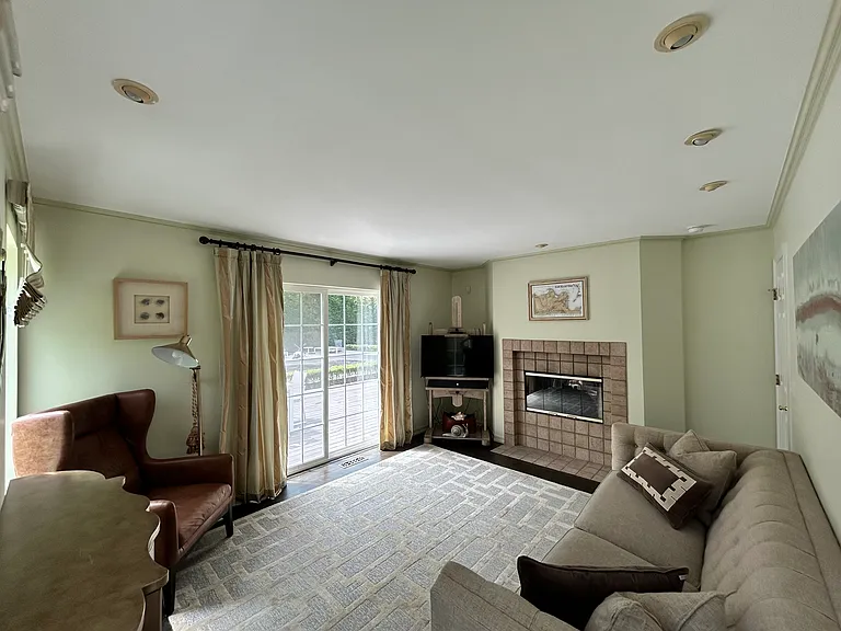 55 Landfall Rd — Photo 16