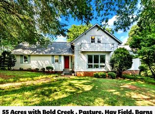 404 Robin Ridge Rd, Rocky Mount, VA 24151