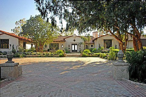 2nd image of 3010 Vista Linda Ln