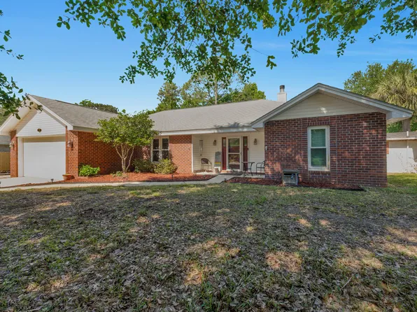1171 Eula St, Gulf Breeze, FL 32563