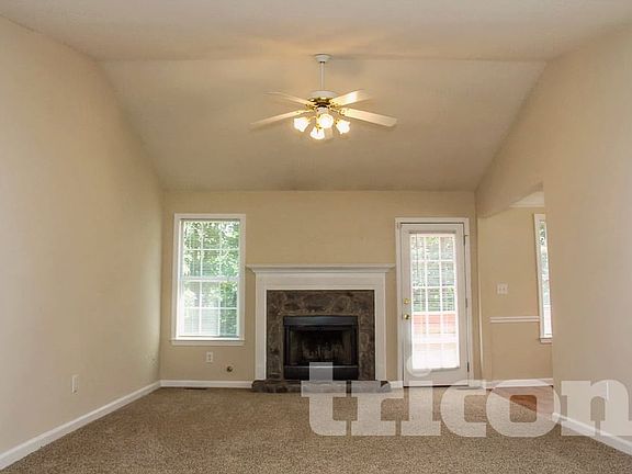 3rd image of 4059 Keystone Ct