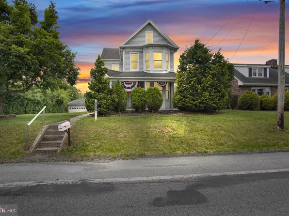 1976 Carlisle Rd, York, PA 17408