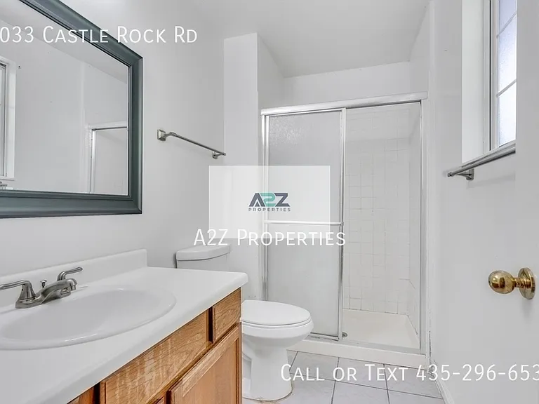 1033 E Castle Rock Rd — Photo 10