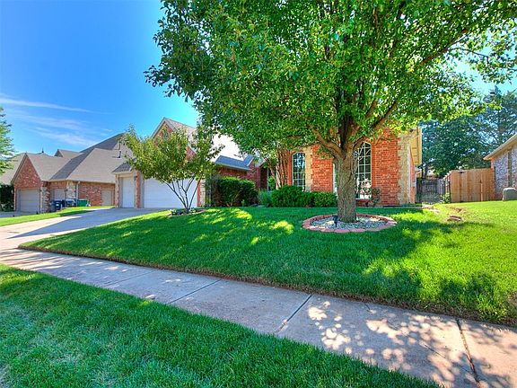 4th image of 19316 Cade Ct