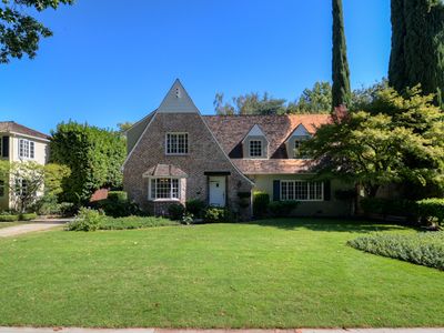 3721 17th St, Sacramento, CA, 95818