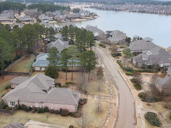 5th image of 120 Glenwood Bnd