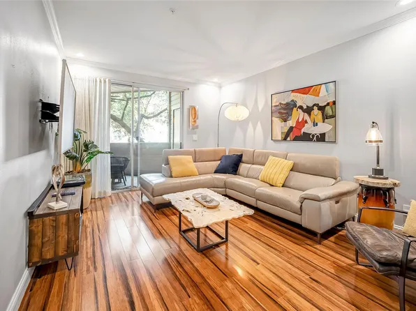 2111 Welch St APT A113, Houston, TX 77019