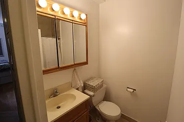 Rented by Mossanen Group