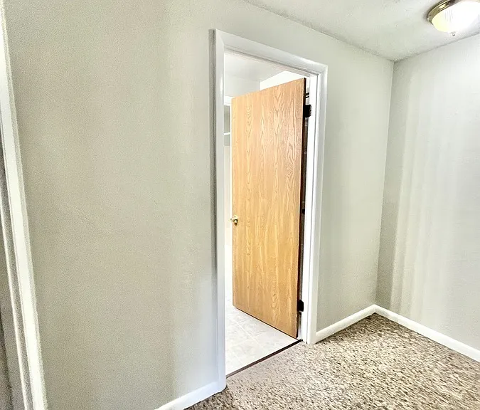 444 Tanglewood Ln — Photo 36