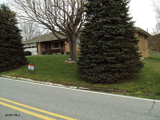 2nd image of 125 Flowing Spring Rd