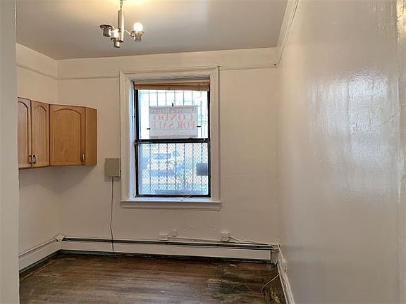 3rd image of 2700 Kennedy Blvd APT 109