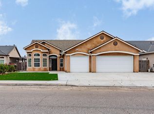 5119 W Michigan Ave, Fresno, CA