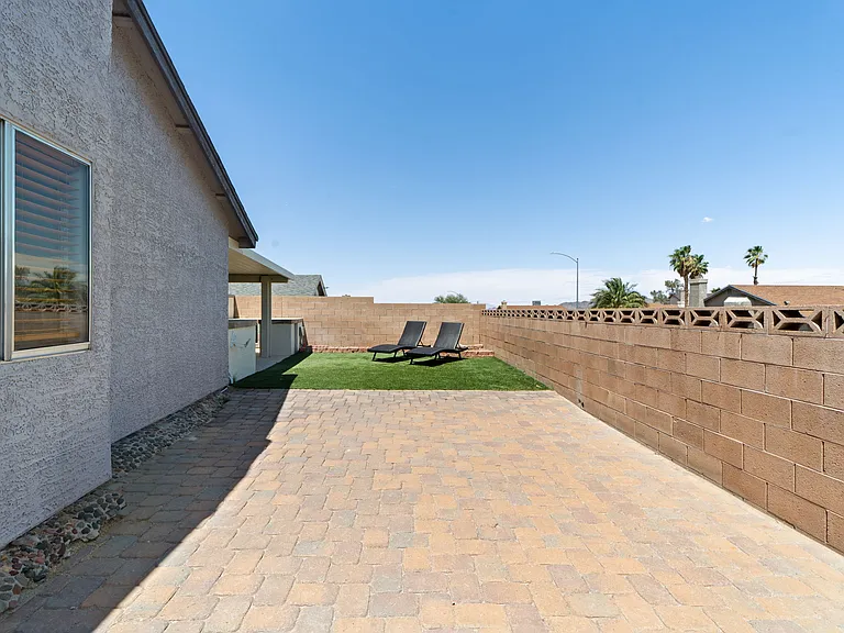 329 Wintercress Dr — Photo 39