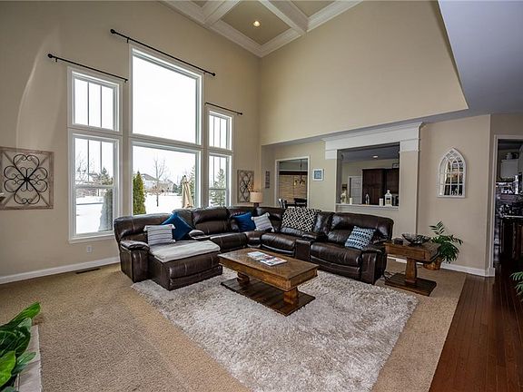 2nd image of 14239 Murphy Cir W