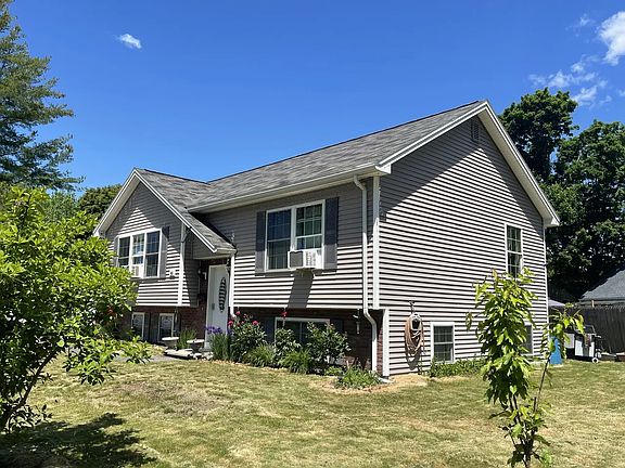3rd image of 46 Wadsworth Ave