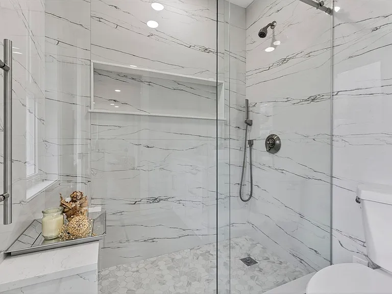 72 Westborough Rd #1 — Photo 16